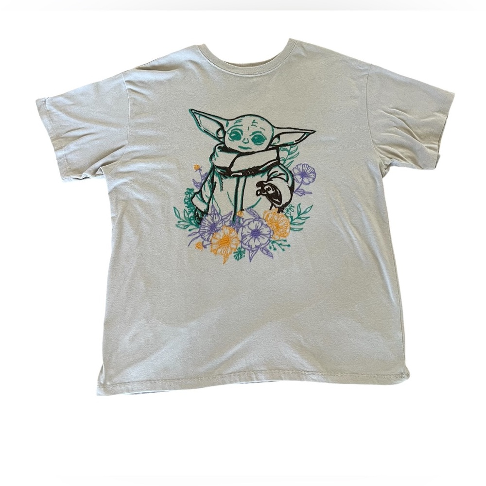Star Wars Embroidered Baby Yoda Graphic Tee Shirt